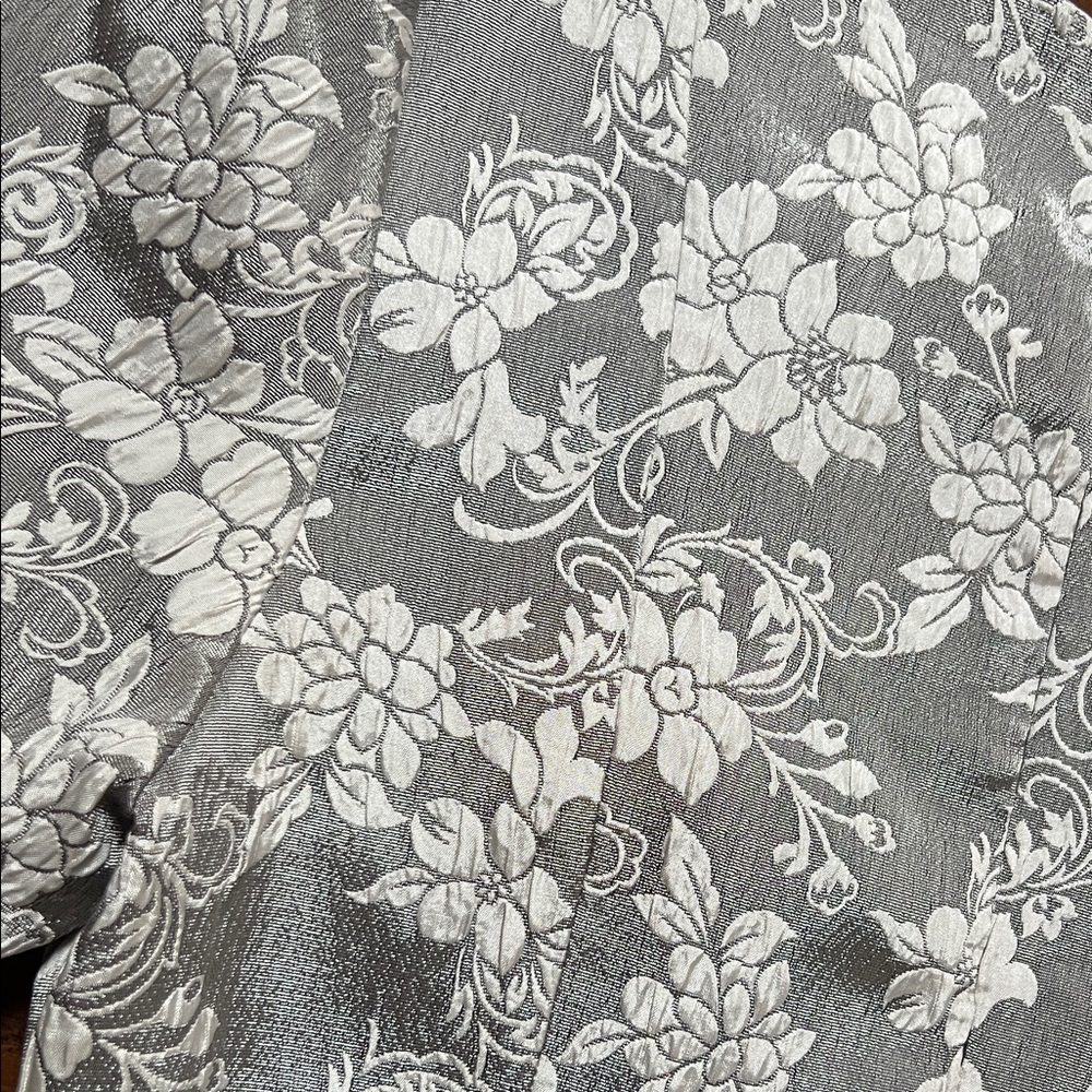 Nanette Lepore Silver Floral Jacquard Sheath Dress with Black Waist Tie Size 14 - Picture 16 of 16